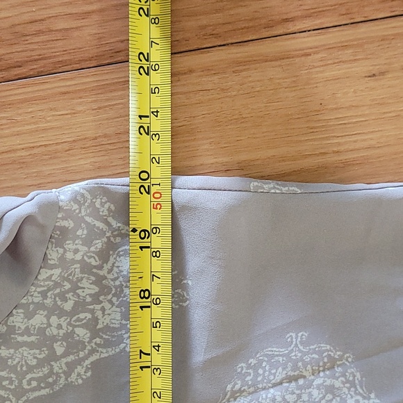 Maurices. M. Gray long sleeve blouse. - Picture 13 of 13